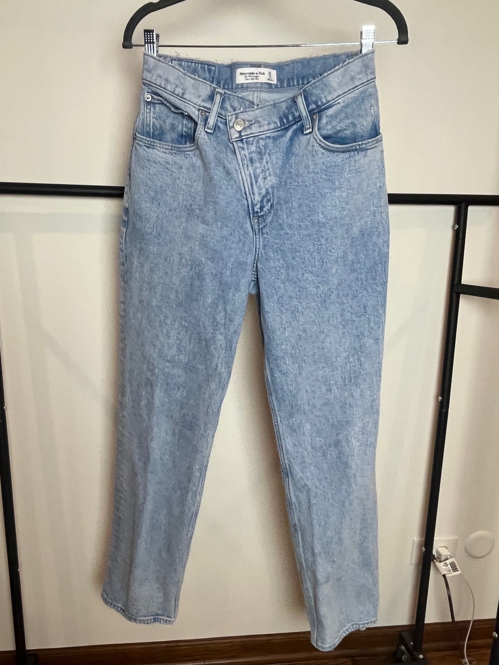 Abercrombie & Fitch 90s Straight Ultra High Rise Jeans Faded Cropped Retro 27 4S
